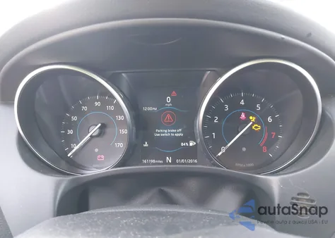 2018 Jaguar Xe 25T z USA, uszkodzony, nr VIN SAJAR4FX2JCP35800